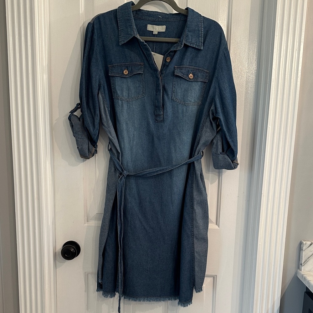 NWT Chic Denim Frayed Edge J Gee Dress with Belt